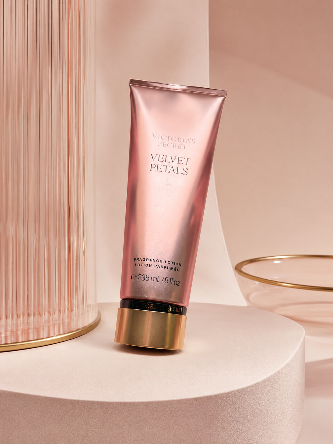 Fragrance Lotion V'S Velvet Petals 236 ml