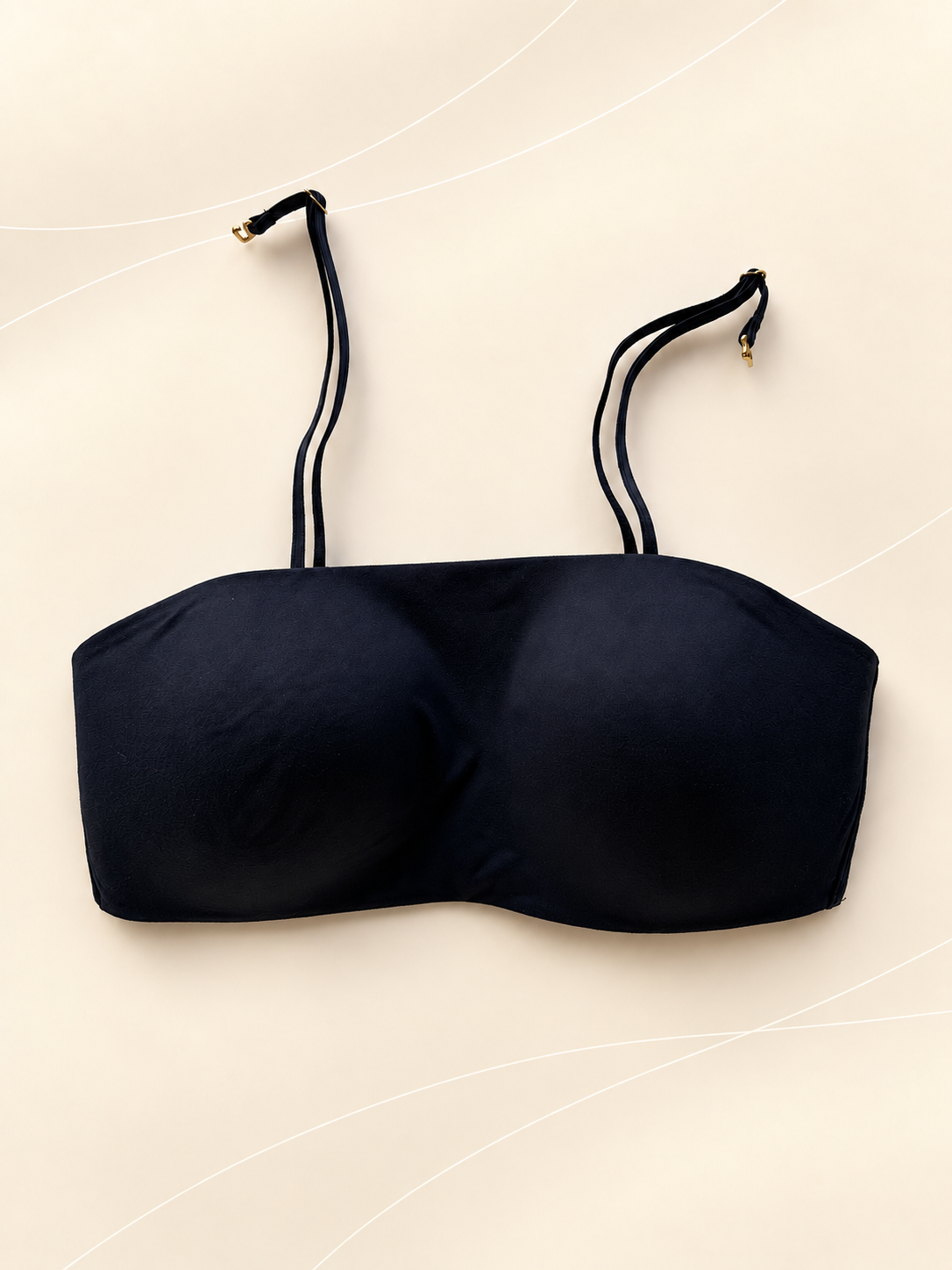 Corpiño V'S Bandeau Liso con Breteles Regulables, Azul, vista frontal sobre fondo crema de líneas suaves