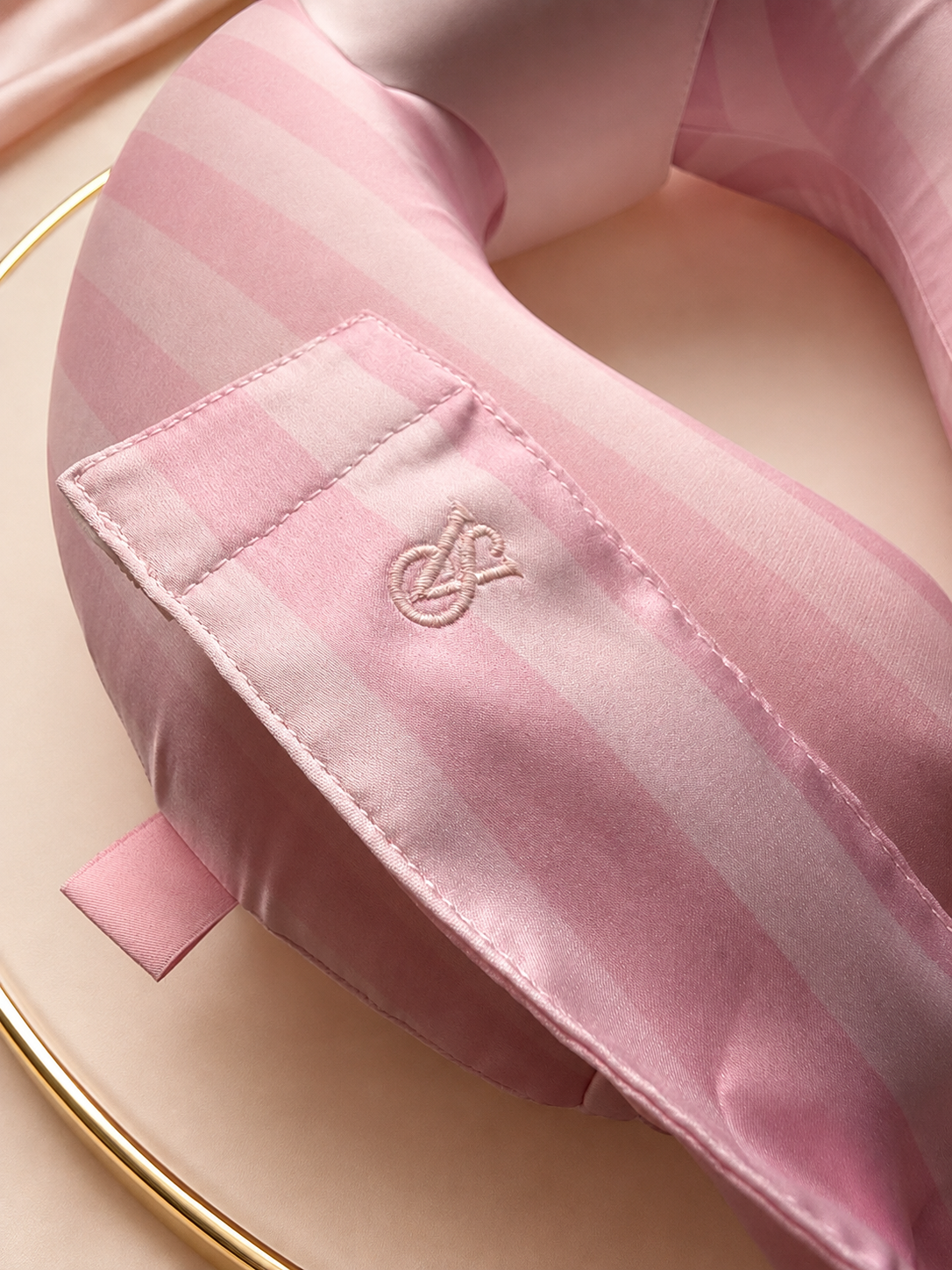 Set de Viaje V'S Almohada Cervical y Antifaz Rosa a Rayas
