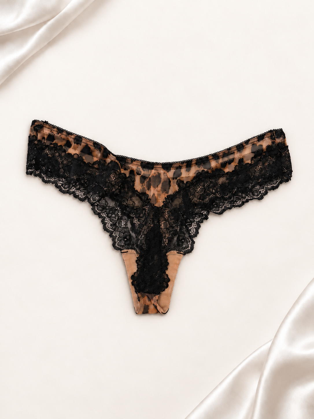 Panti V'S Animal Print Lace, segunda vista