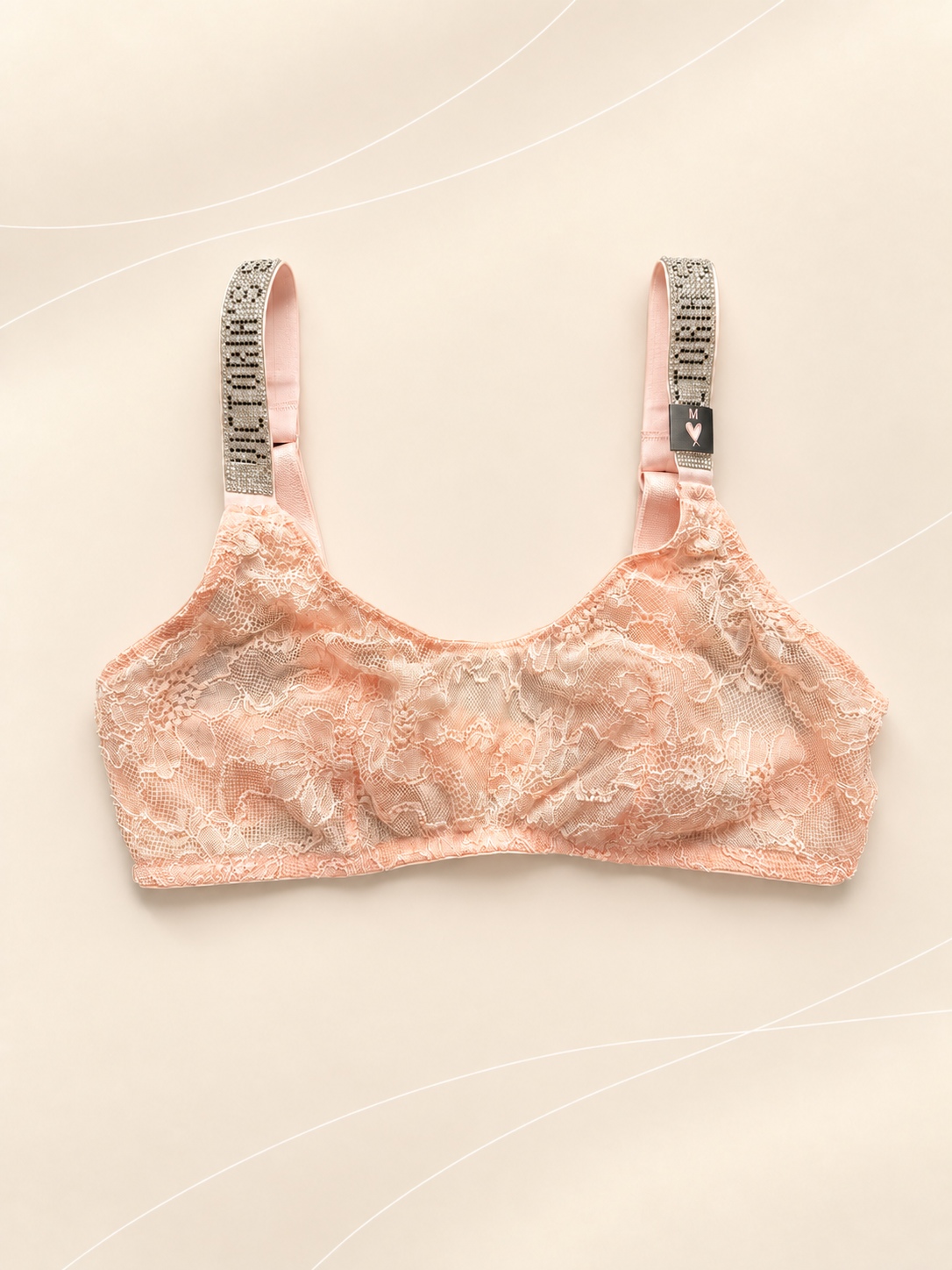 Top V'S de Encaje Rosa Nude con Breteles Brillantes, vista frente