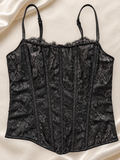 Corset V'S Negro de Encaje con Cordón, vista dorsal sobre fondo marfil