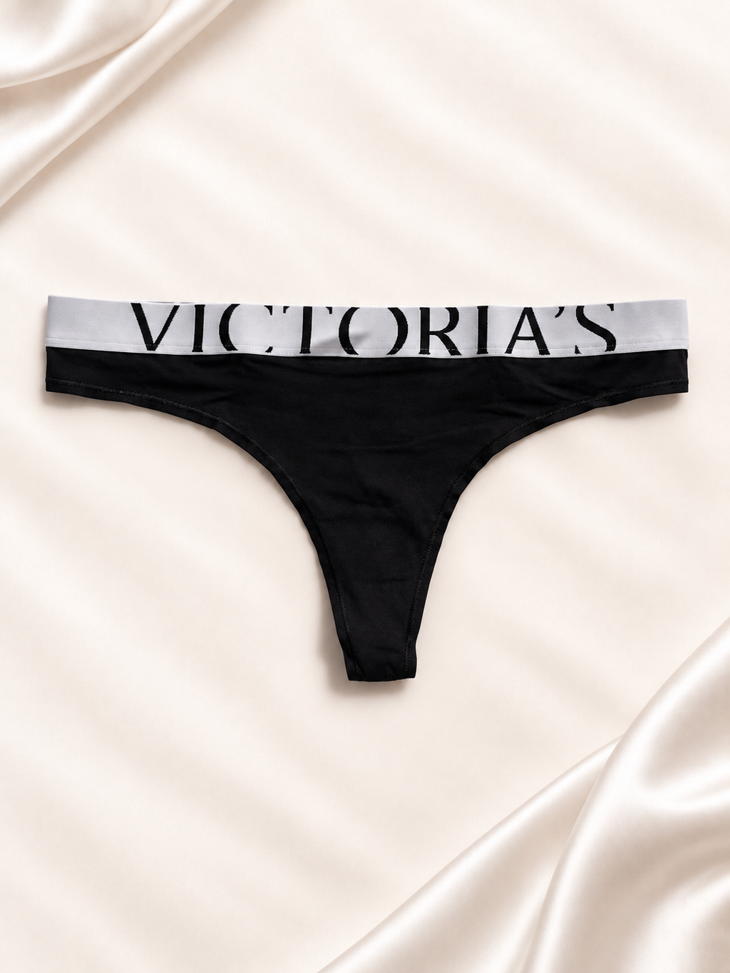 Frente de Panti V'S negro con banda logo