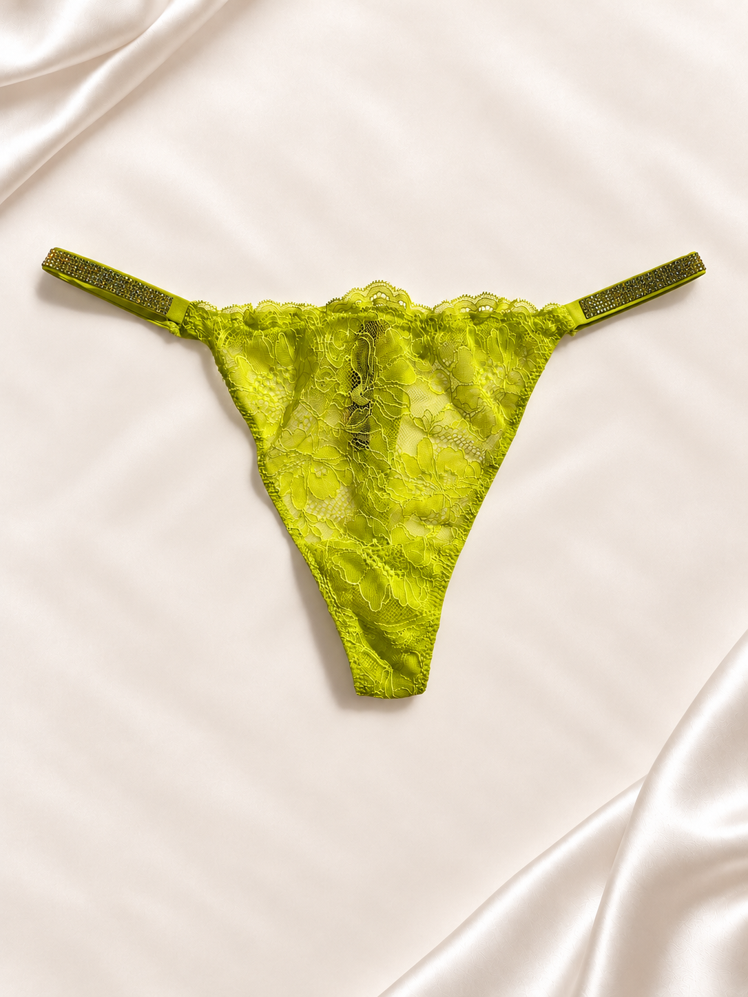 Frente de Panti V'S verde lima de encaje con tiras