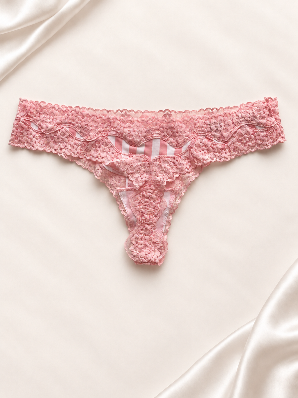 Panti PINK Rosa de encaje con rayas, vista posterior