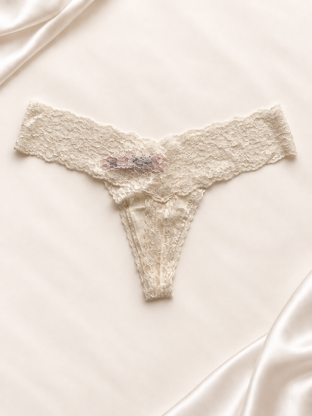 Panti V'S Marfil de encaje con cintura ancha, vista posterior
