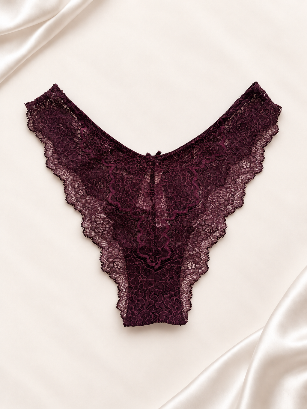 Panti V'S Bordó de encaje de corte tanga, vista posterior