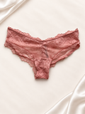 Panti V'S Rosa de encaje con laterales anchos, vista frontal