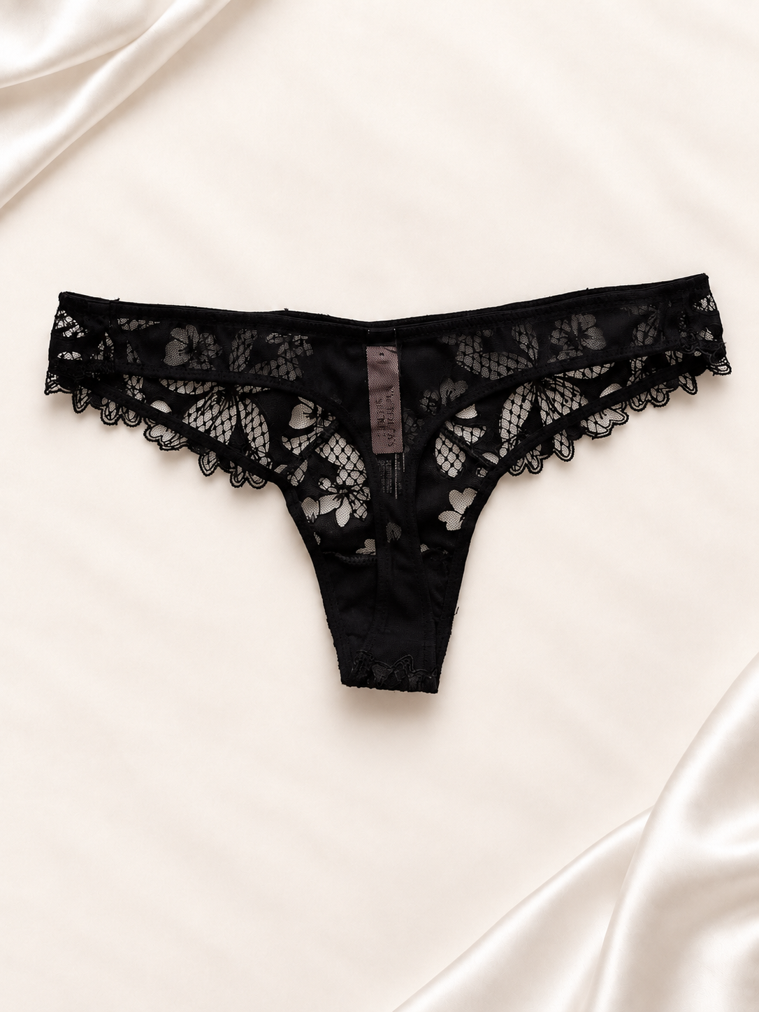 Panti V'S Negro de encaje floral, vista posterior