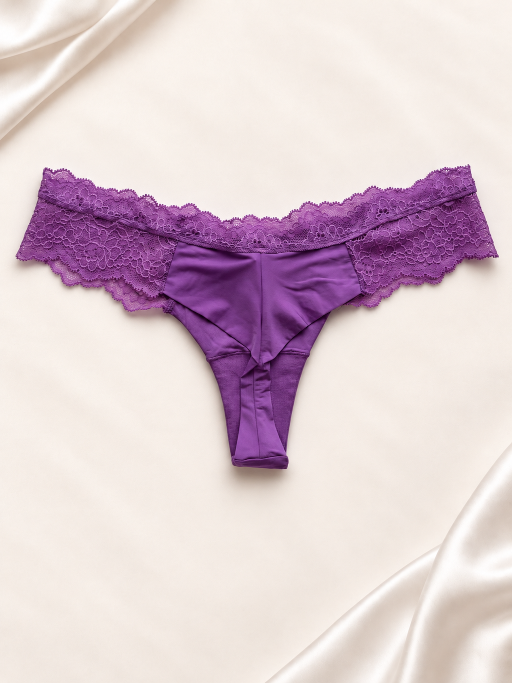 Panti V'S Violeta con laterales de encaje, vista posterior