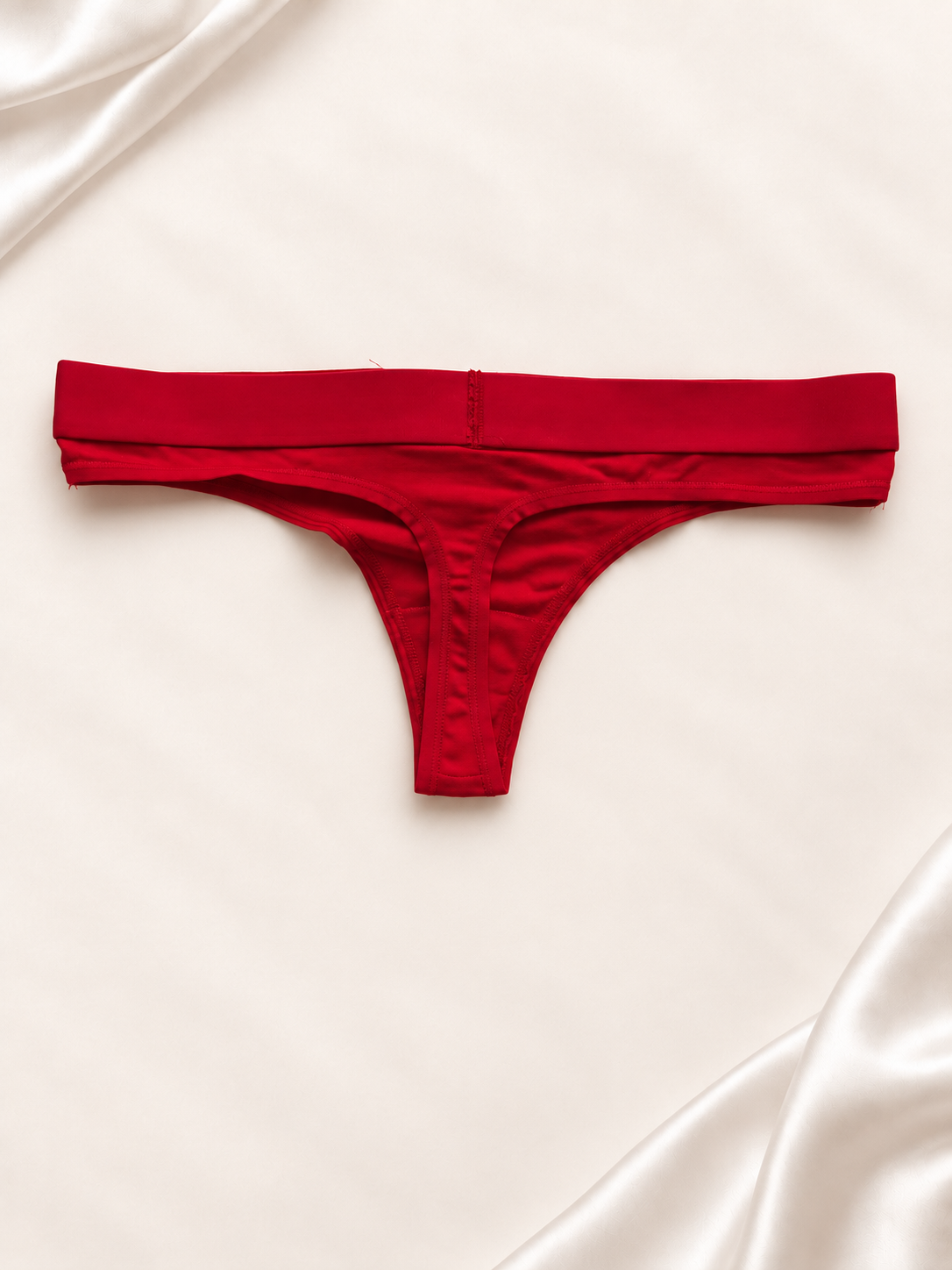 Panti V'S Rojo liso con detalle de logo, vista posterior
