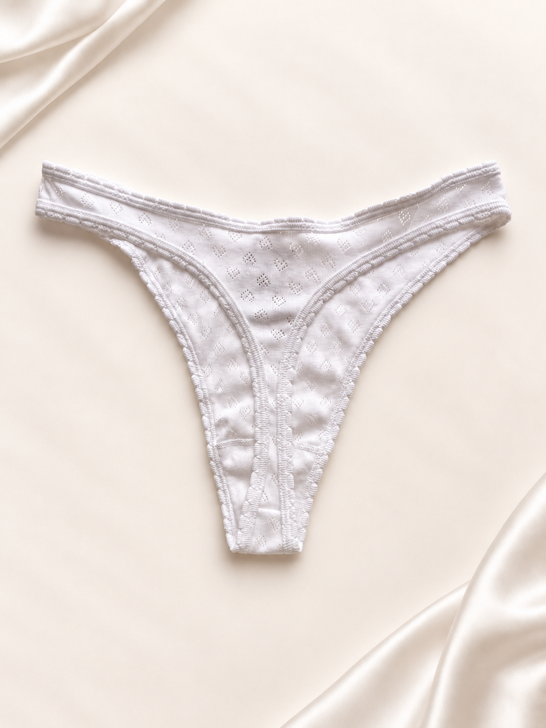 Panti V'S Blanco liso de corte tanga, vista posterior
