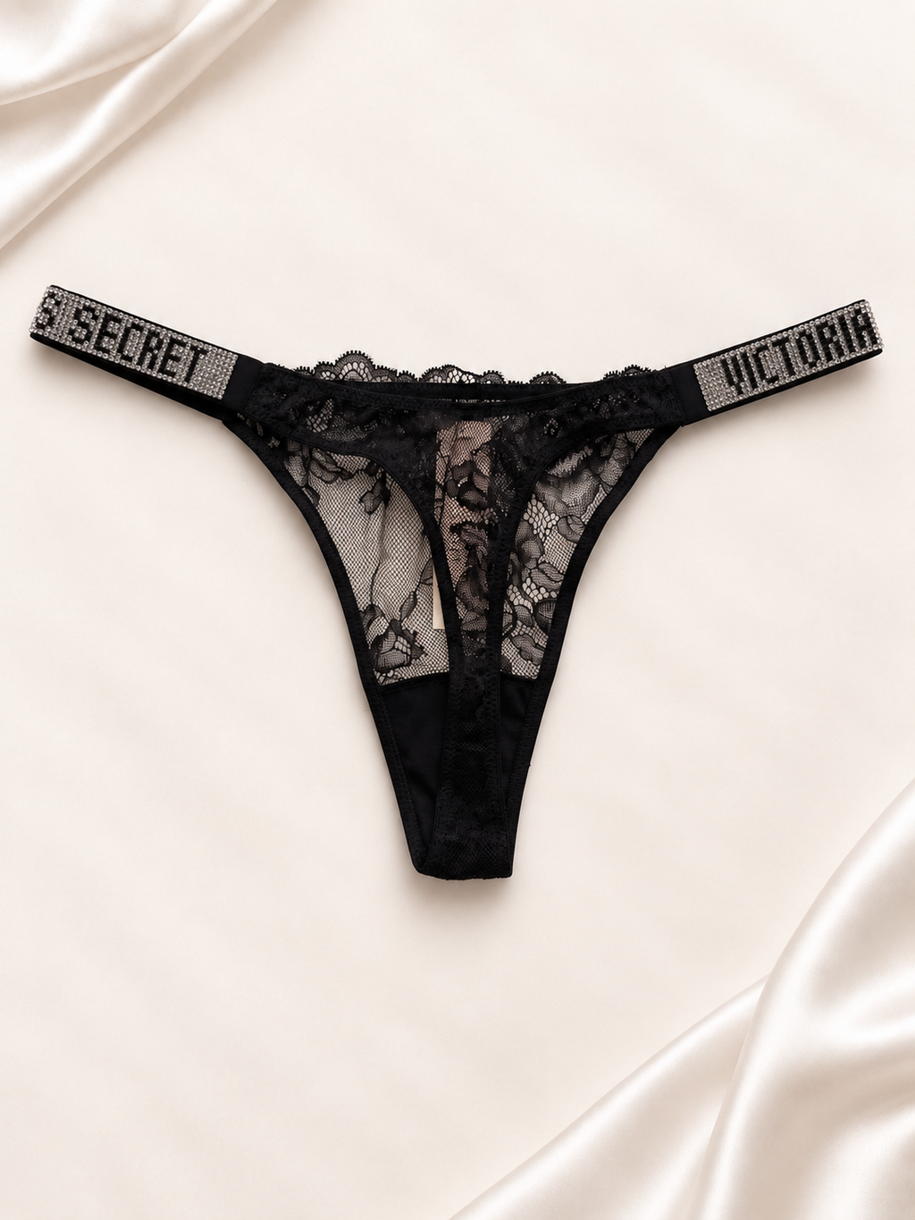 Panti V'S Negro de encaje con bandas Victoria's Secret, vista posterior