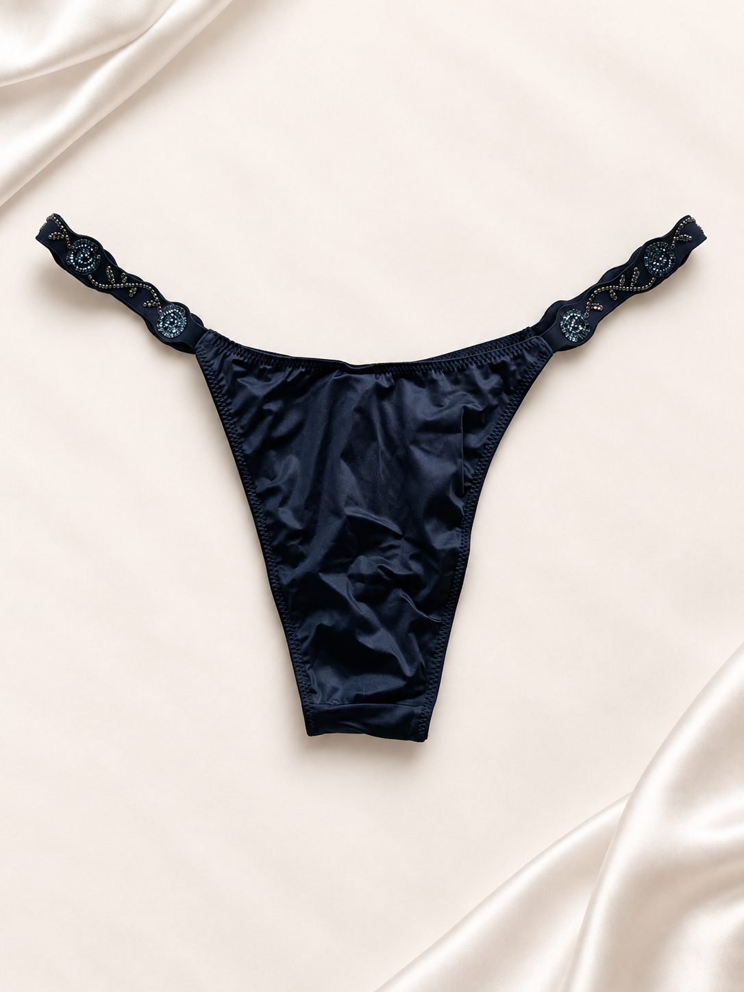 Panti V'S Azul oscuro satinado con tiras de encaje, vista posterior