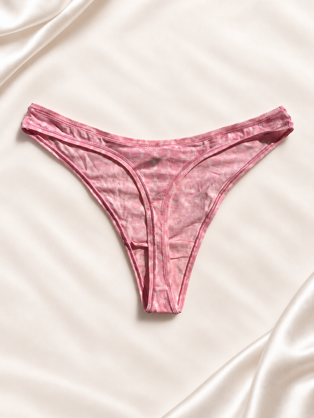 Dorso de Panti V'S rosa satinado de corte tanga