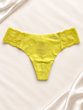 Panti V'S Amarillo con laterales de encaje, frente