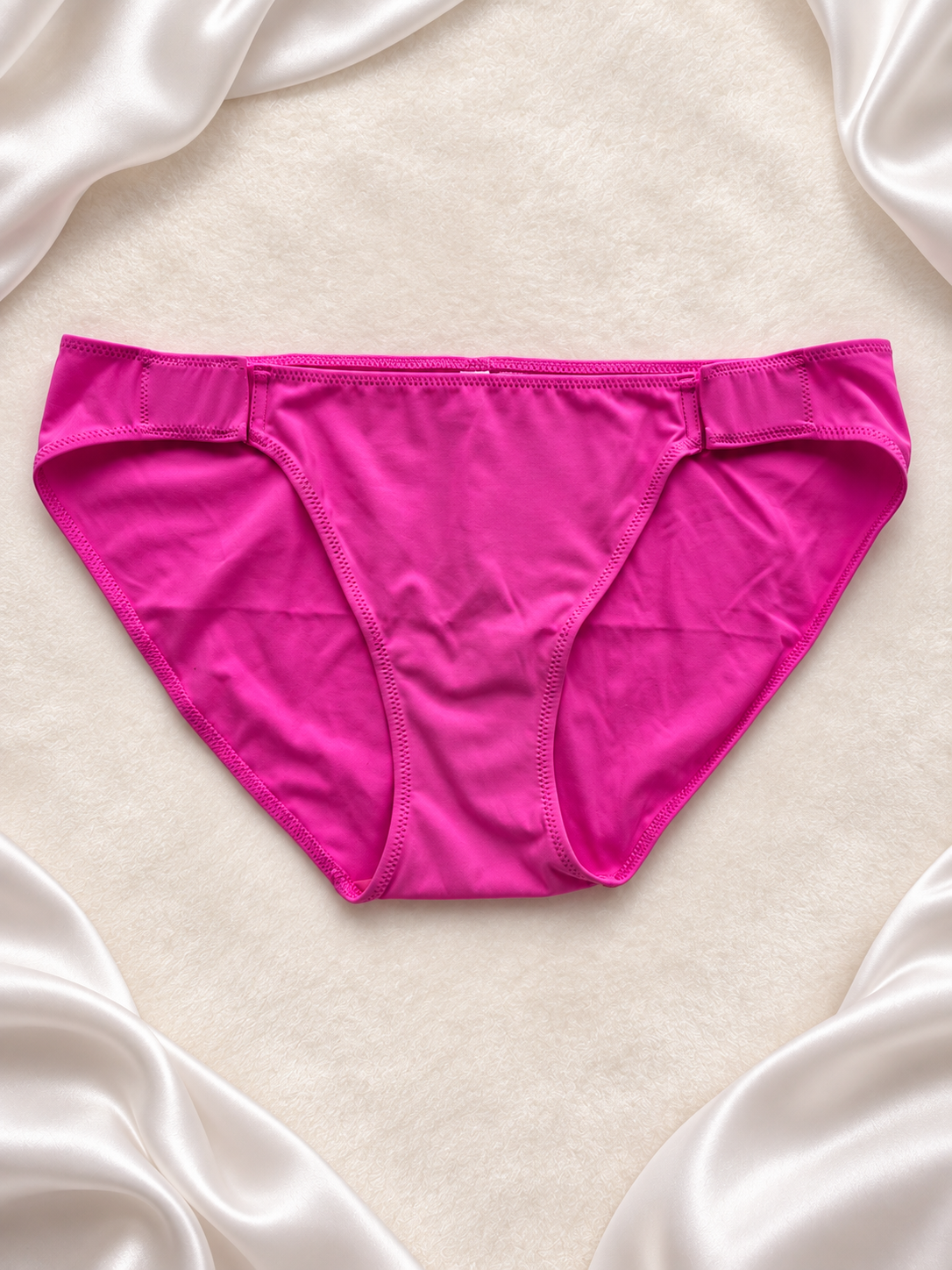 Panti clásico fucsia, vista frontal