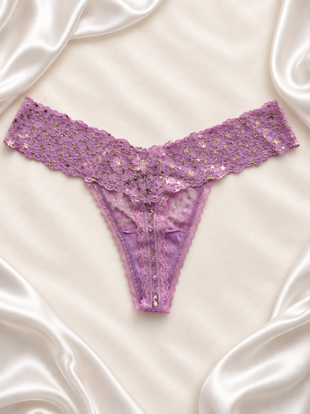 Panti lila con brillos, vista posterior