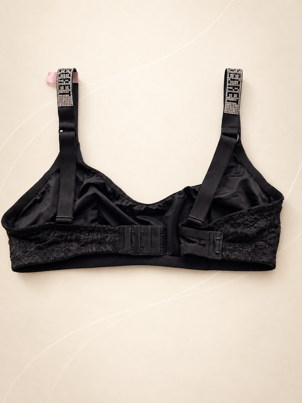 Top V'S Negro con Encaje y Tiras Strass, dorso